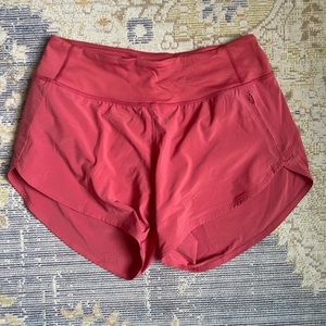 Outdoor Voices Shorts - M